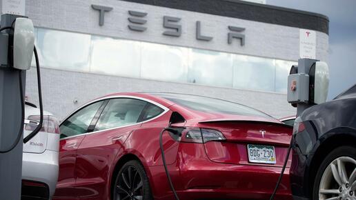 Missachtung der Kündigungsfrist: Ehemalige Mitarbeiter verklagen Tesla