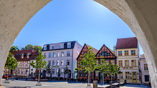 Künftige Zoom-Towns: Krefeld, Chemnitz und Schwerin?