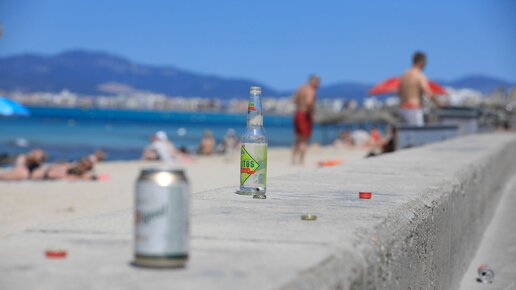 Hohe Strafen drohen: Alkoholverbot am Ballermann auf Mallorca in Kraft