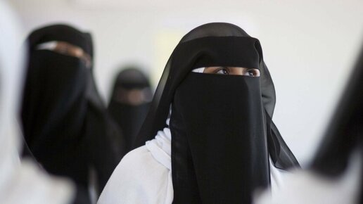 Maskierung nur im Fasching: Hamburger Koalition setzt Niqab-Verbot in Schulen durch