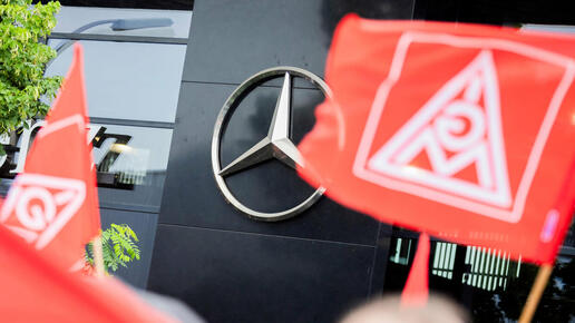 Protest-Drama bei Mercedes: Die Stimmung ist explosiv – „Ihr werdet aus der Mercedes-Familie rausgeschmissen“