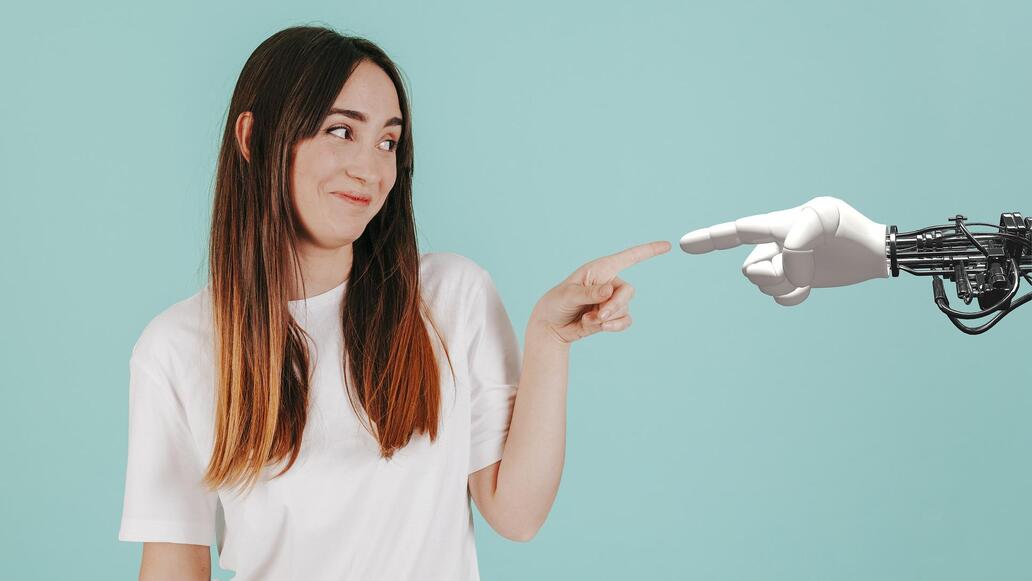Globale Ipsos-Studie: Mehrheit der Konsumenten misstraut Marken, die generative KI in Marketing und Service einsetzen