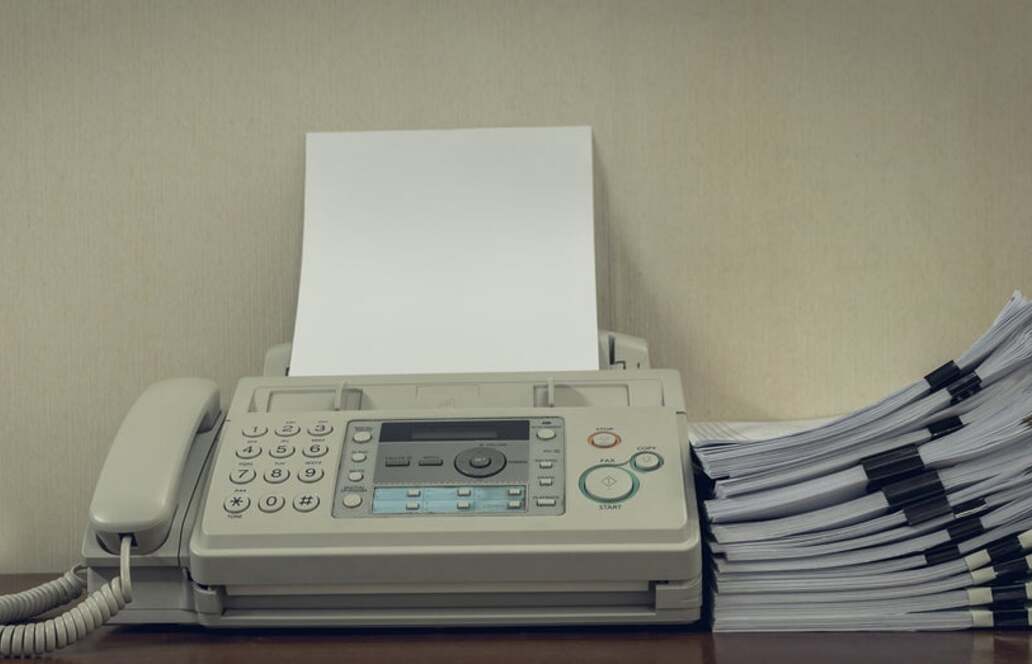 Digitalisierung im Handwerk stockt – viele Betriebe setzen weiter auf Faxgeräte