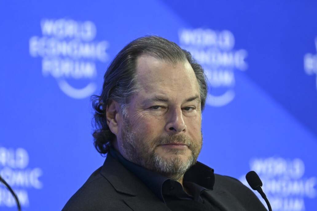 Salesforce ersetzt 4.000 Support-Mitarbeitende durch KI – Benioff verteidigt radikalen Schritt
