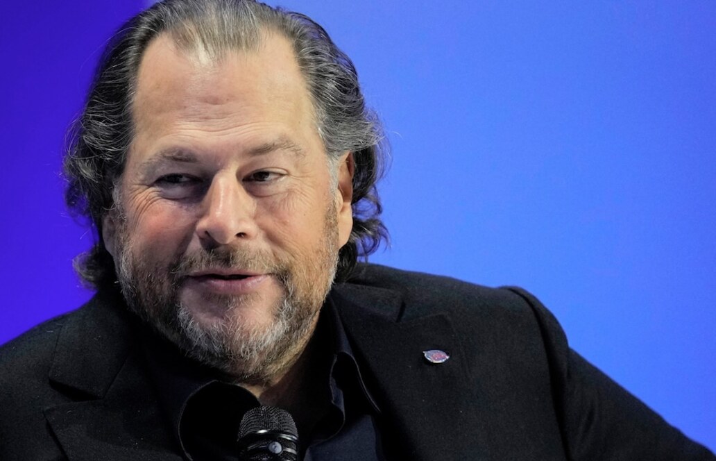 Können Kunden auch zurückrufen: Salesforce-CEO ersetzt 4000 Mitarbeiter durch KI