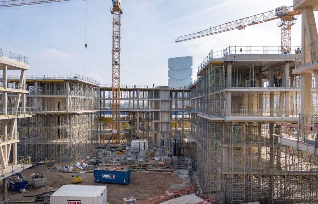 Grüner Beton im Einsatz: Züblin baut klimafreundlich mit KI-optimiertem CO₂-reduziertem Zement in Berlin