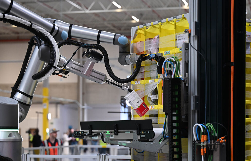 Amazon plant 75 % Automatisierung bis 2033 – 600.000 Jobs vor dem Aus