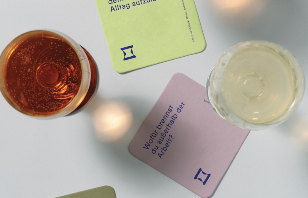 Wärme und Struktur: buero inaoakley branded FOUR