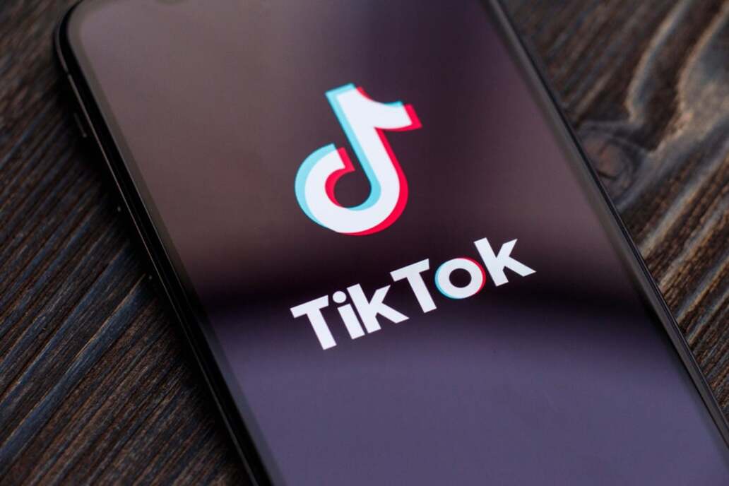 Tiktok testet KI-Regler: Nutzer bestimmen künftig Anteil an KI-Videos im Feed