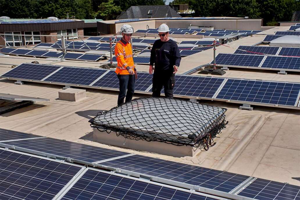 Solarboom erhöht Absturzrisiken: Neue Initiative „Sicher auf dem Dach“ soll PV-Montagen sicherer machen