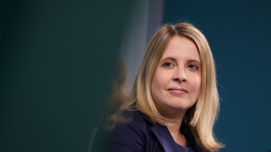 Bauministerin Hubertz will Deutschlandfonds für Wohnungsbau nutzen – Staat soll Finanzierung absichern