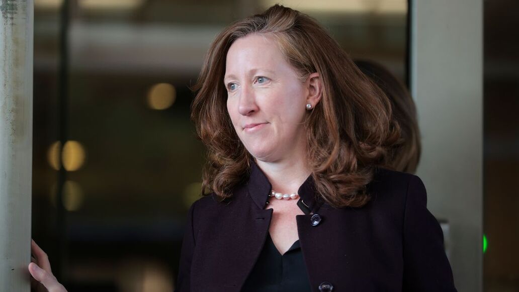 Apple holt Chefjuristin von Meta – Jennifer Newstead folgt auf Kate Adams