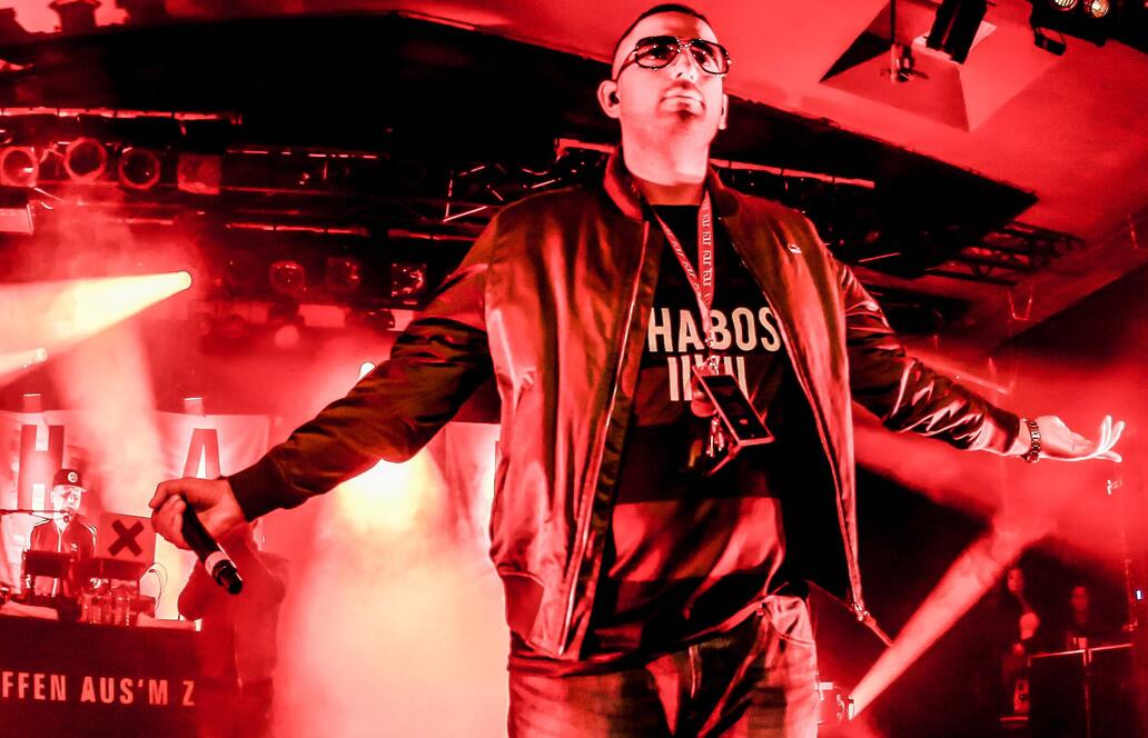 Was Marketer von Haftbefehl lernen können: Authentizität, Haltung und konsistente Markenführung