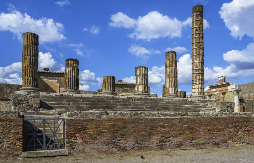 Pompeji-Fund widerlegt Vitruv: Römer nutzten selbstheilenden Beton mit Heißmischung