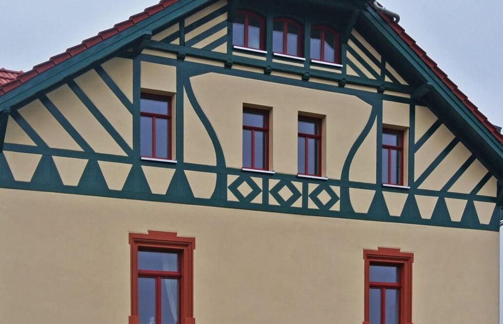 Fachwerkhäuser energetisch sanieren: Wärmeschutz verbessern, Optik bewahren
