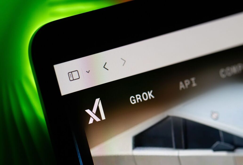 Missbrauch von KI auf X: Tausende Deepfake-Nacktbilder pro Stunde durch Chatbot Grok