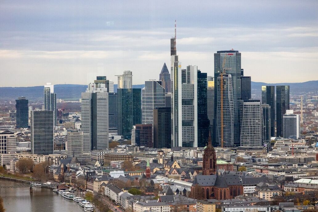 Frankfurter Büromarkt wächst um 53 % – Höchster Flächenumsatz seit Pandemie-Beginn