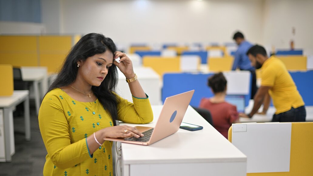 Künstliche Intelligenz: Indiens IT-Dienstleister streichen Zehntausende Arbeitsplätze