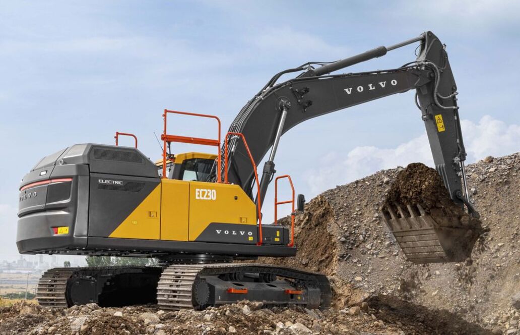 Volvo CE investiert 700 Mio. SEK in neues Montagewerk für Kettenbagger in Schweden