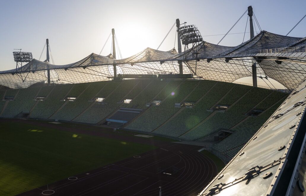 Intelligente Schrauben im Olympiastadion: Sensorik überwacht Stahlkonstruktion in Echtzeit