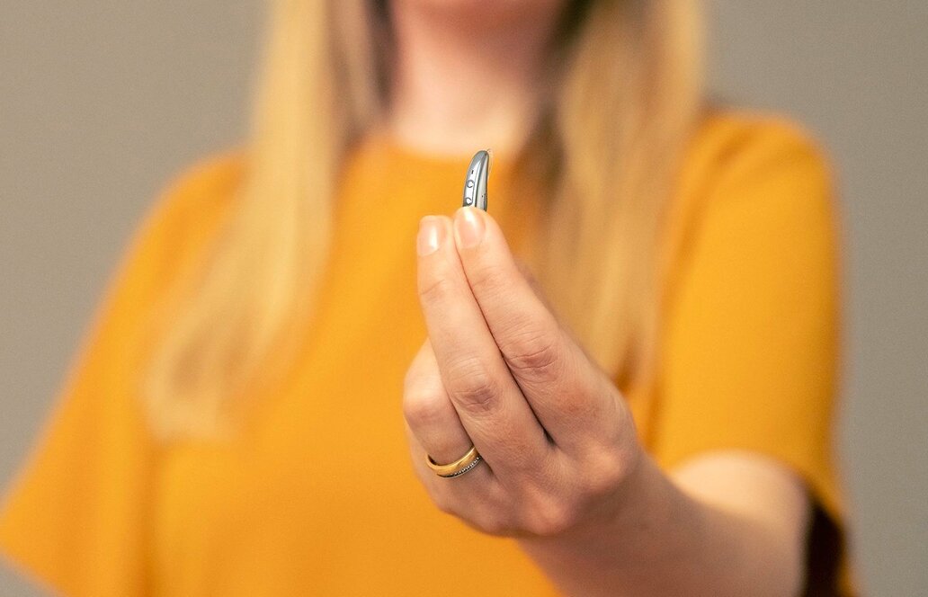 Hörgeräte-Start-up Audibene wächst international: Digitalmodell setzt Branche unter Druck