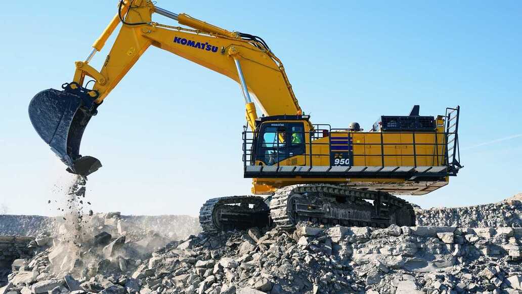 Holcim halbiert Dieselverbrauch im Steinbruch mit neuem Komatsu-Großbagger
