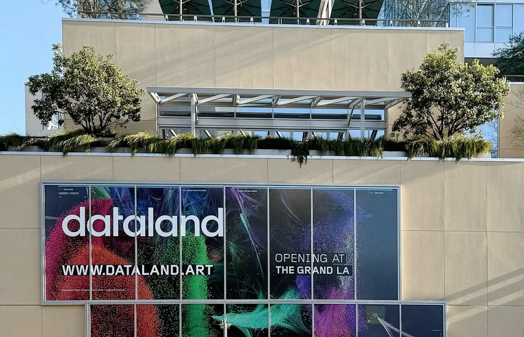 Pentagram entwickelt Markenauftritt für KI-Kunstmuseum Dataland in Los Angeles