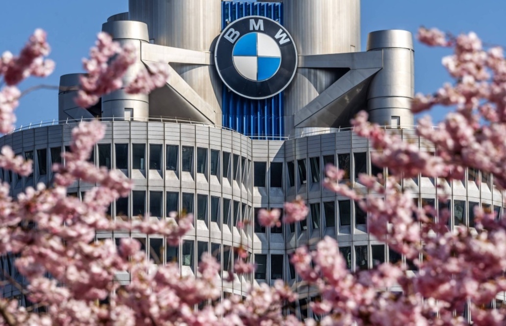 BMW Group führt einen weltweiten Pitch um Social Media durch