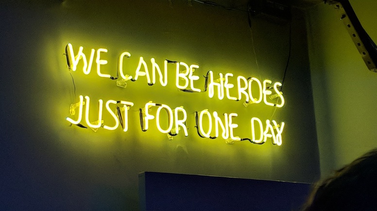 https://unsplash.com/@gabrielbassino